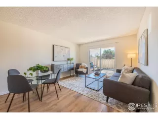 Photo #2: 985036 Listing 