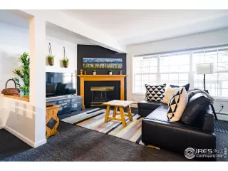 Photo #1: 985041 Listing