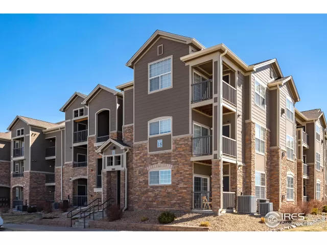 MLS: 985046 Condo For Sale