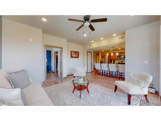 Photo #3: 985065 Listing