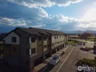 Photo #4: 985221 Listing 