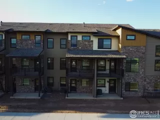 Photo #5: 985221 Listing 