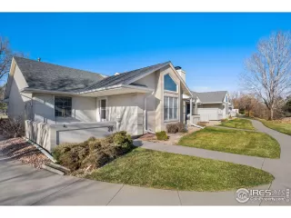 Photo #1: 985301 Listing