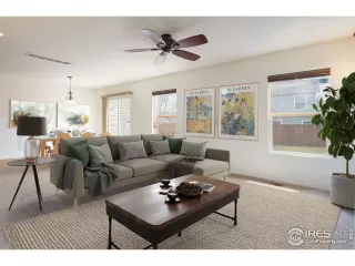 Photo #4: 985322 Listing 