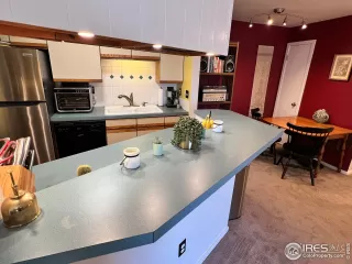 Photo #1: 985332 Listing 