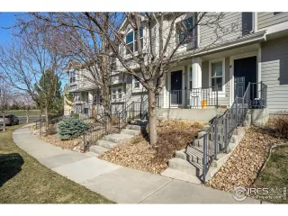 Photo #3: 985356 Listing