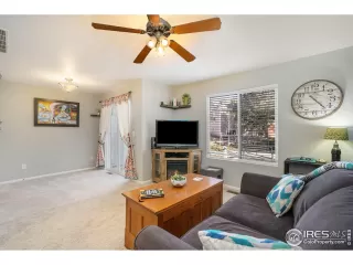 Photo #4: 985356 Listing