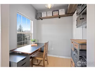 Photo #5: 985401 Listing