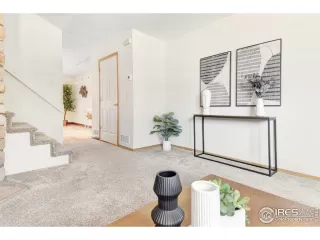 Photo #4: 985425 Listing 