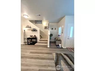 Photo #1: 985525 Listing