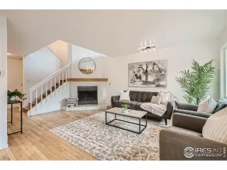 Photo #2: 985552 Listing 