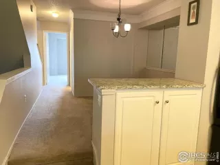 Photo #4: 985556 Listing