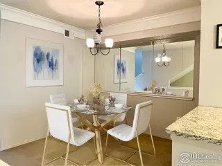 Photo #5: 985556 Listing