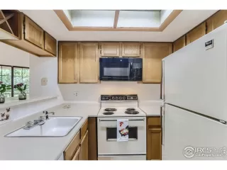 Photo #6: 985559 Listing 