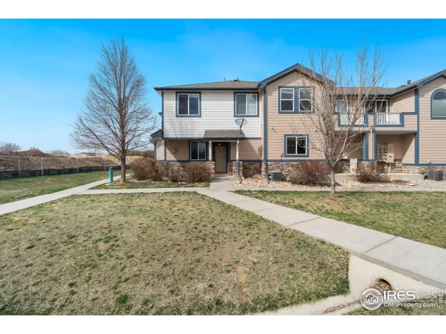 MLS: 985566 Condo For Sale