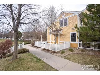 Photo #2: 985631 Listing