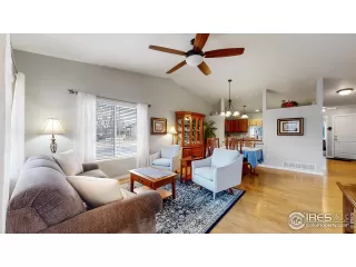 Photo #4: 985651 Listing 