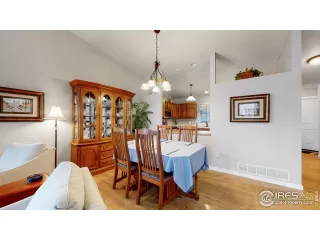 Photo #6: 985651 Listing 