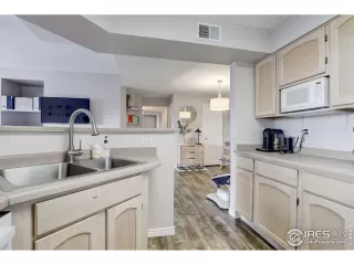 Photo #3: 985674 Listing