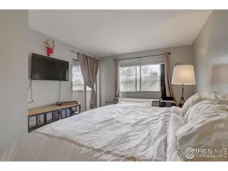 Photo #5: 985674 Listing