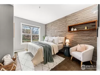Photo #3: 985702 Listing 