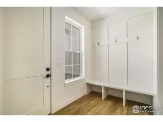 Photo #3: 985704 Listing