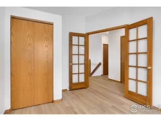 Photo #5: 985730 Listing