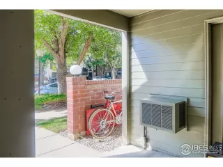 Photo #1: 985739 Listing