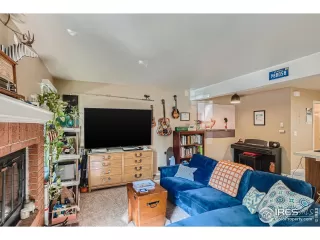 Photo #5: 985739 Listing