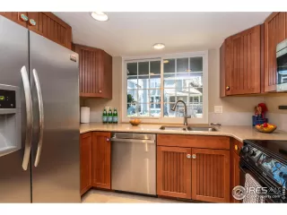Photo #5: 985774 Listing 