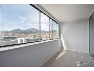 Photo #1: 985845 Listing