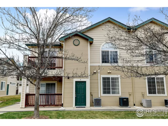 MLS: 985874 Condo For Sale