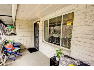 Photo #2: 985941 Listing