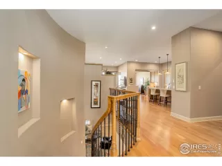 Photo #4: 985998 Listing 