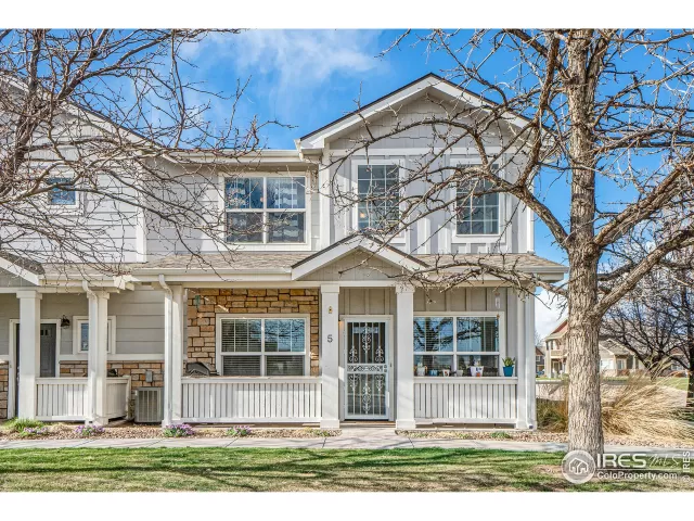 MLS: 986048 Condo For Sale