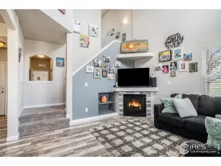 Photo #2: 986048 Listing