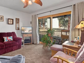 Photo #3: 986070 Listing