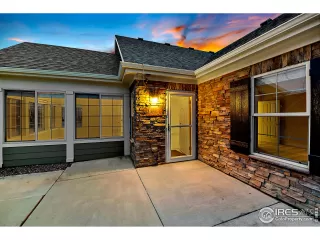 Photo #2: 986076 Listing