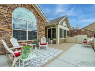 Photo #6: 986157 Listing