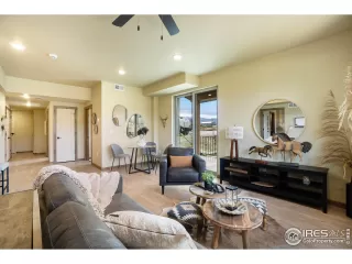 Photo #2: 986206 Listing