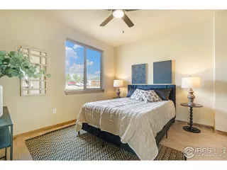 Photo #6: 986206 Listing