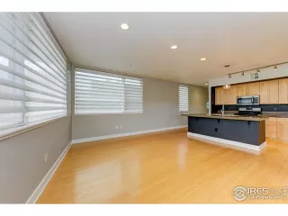 Photo #2: 986228 Listing 