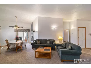 Photo #6: 986232 Listing