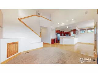 Photo #2: 986242 Listing