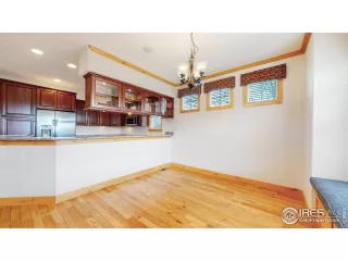 Photo #4: 986242 Listing