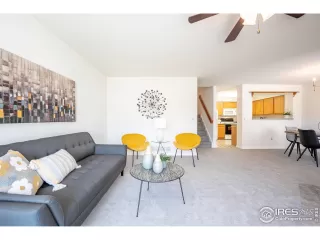 Photo #6: 986265 Listing