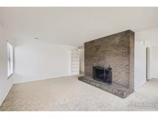 Photo #4: 986275 Listing