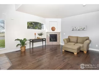 Photo #3: 986300 Listing 