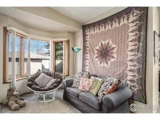 Photo #3: 986311 Listing