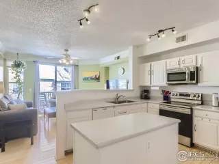 Photo #2: 986373 Listing